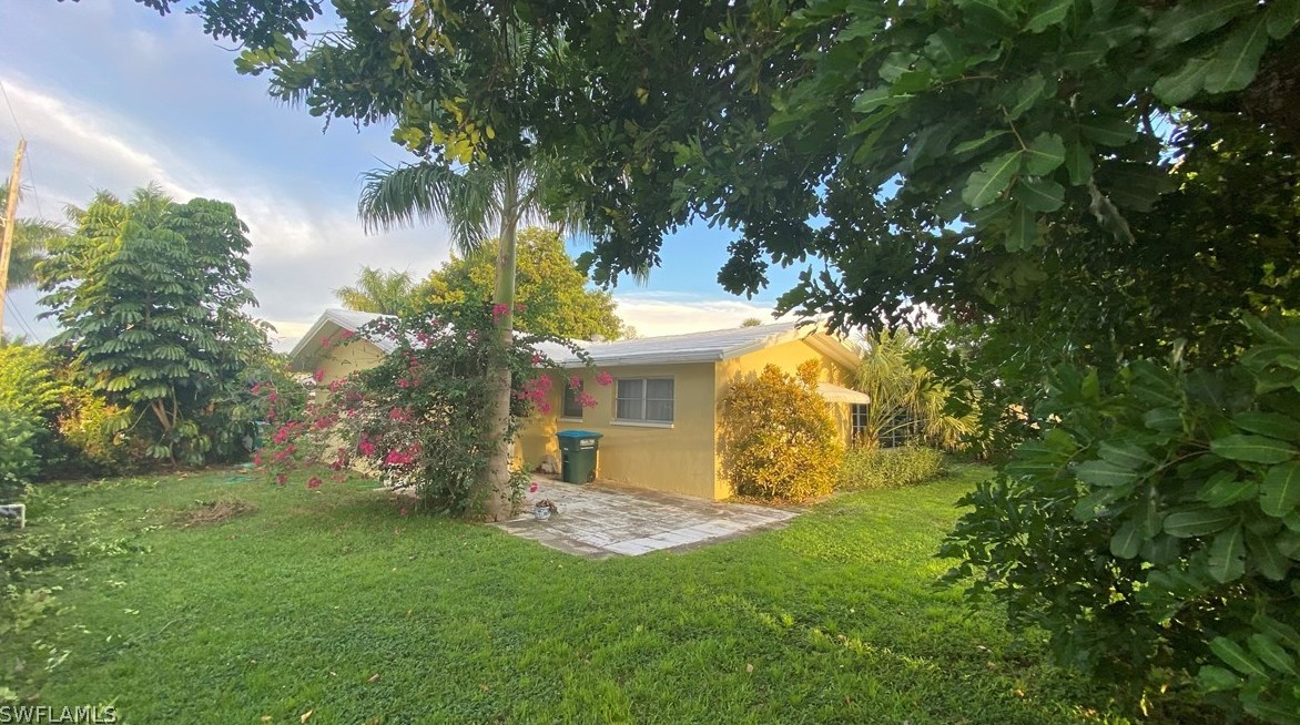 5204 Wilmington Ct, Cape Coral, FL 33904-5678
