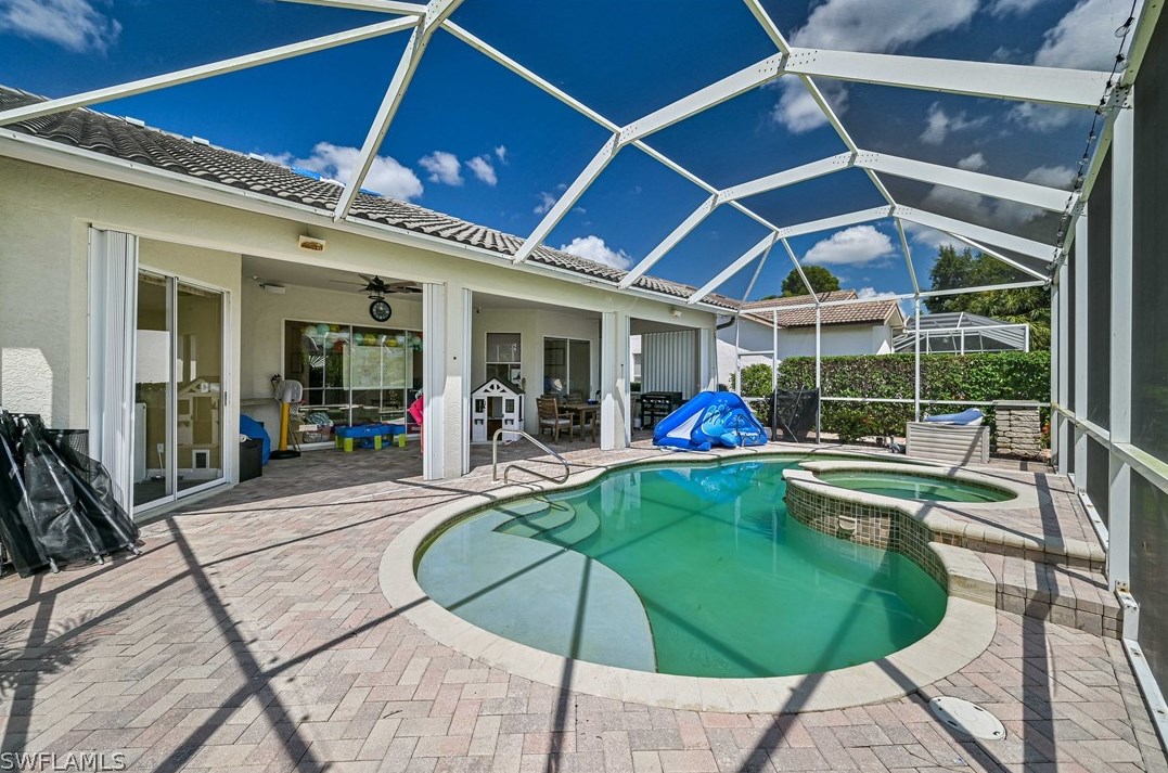 12661 Chartwell Dr, Fort Myers FL  33912-4659 exterior