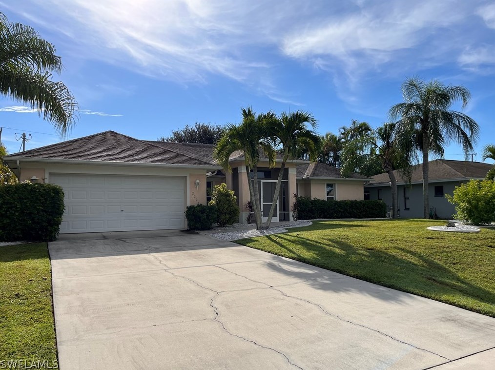 2223 Sw 14th Pl, Cape Coral, FL 33909