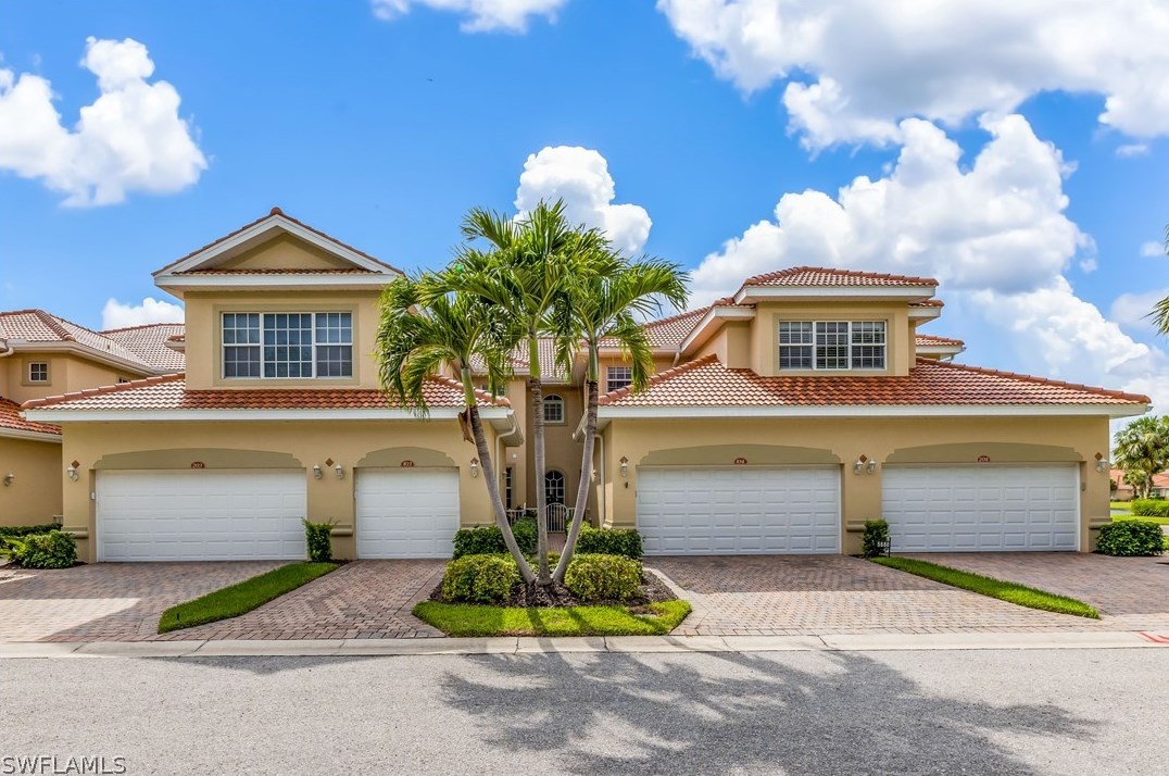 5680 Chelsey Ln, Fort Myers, FL 33912-2063