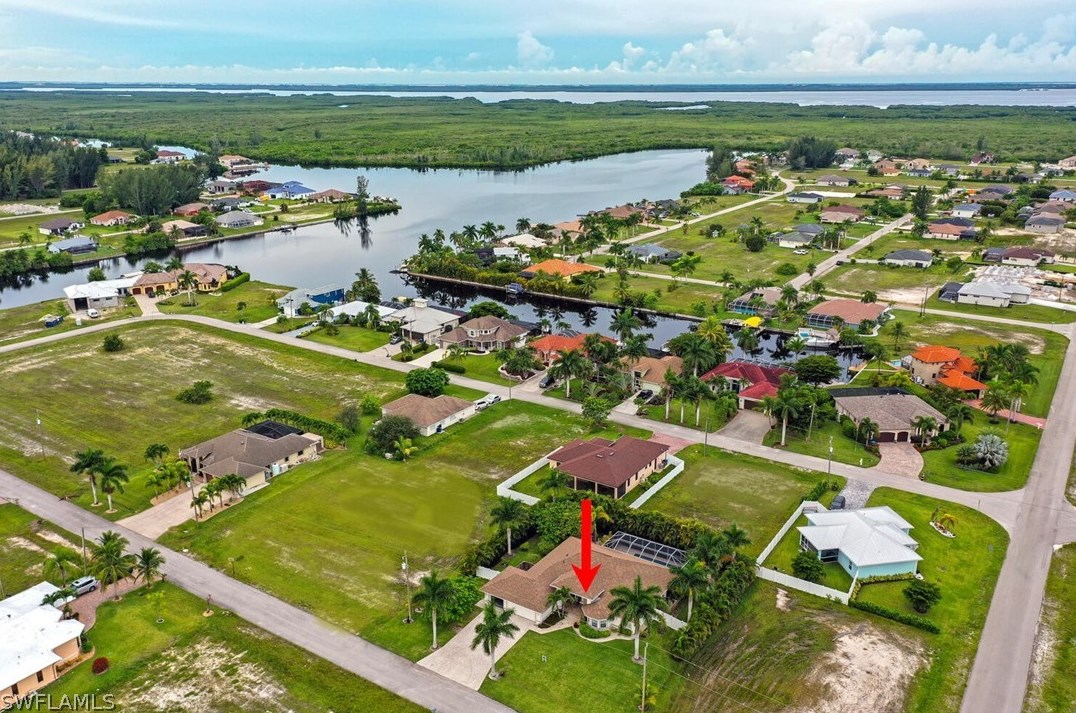2730 42nd Ave, Cape Coral, FL 33993-8851
