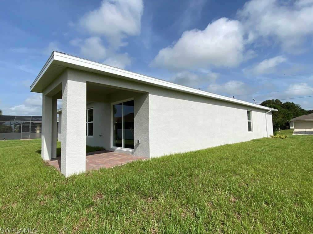 1802 Ne 34th Ln, Cape Coral, FL 33909
