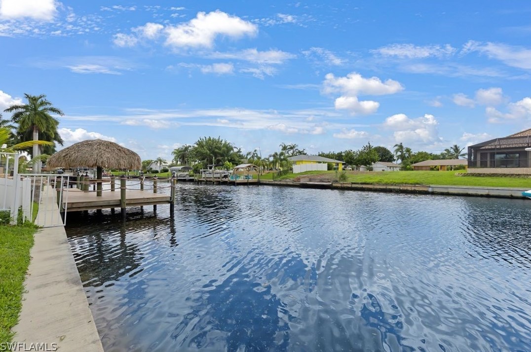 916 33rd St, Cape Coral, FL 33904-2944