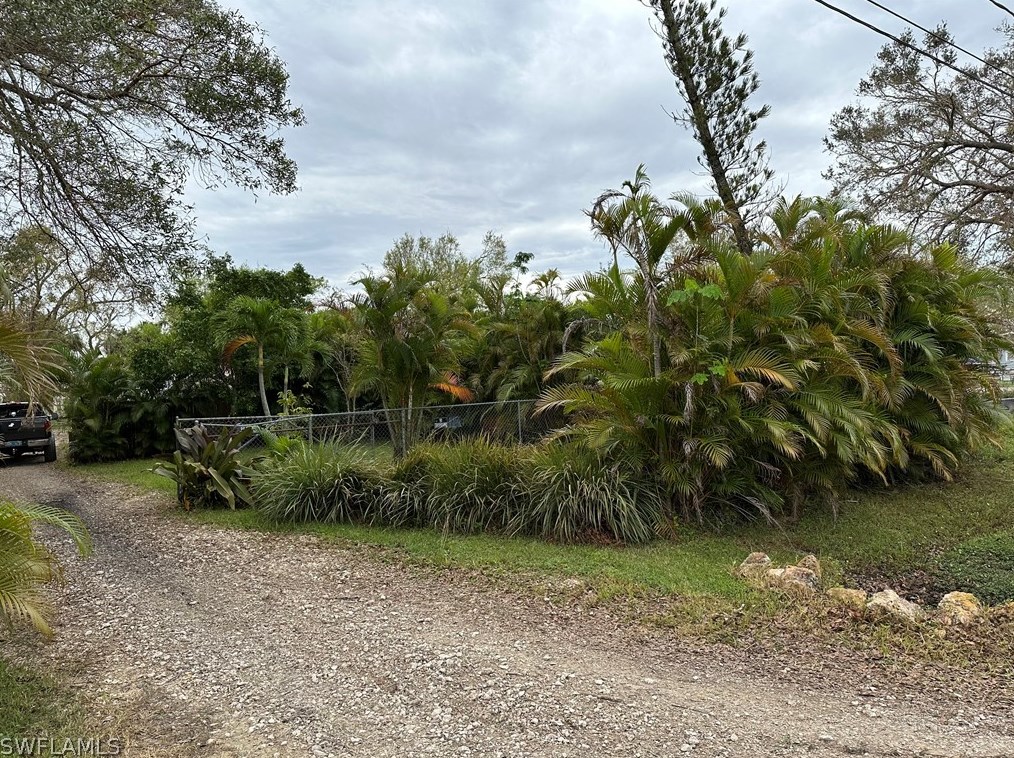 6140 Hamilton Dr, Fort Myers, FL 33905-4408