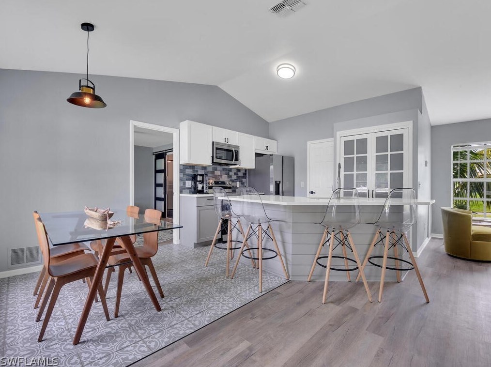 1621 Sw 3rd Terrace, Cape Coral, FL 33991