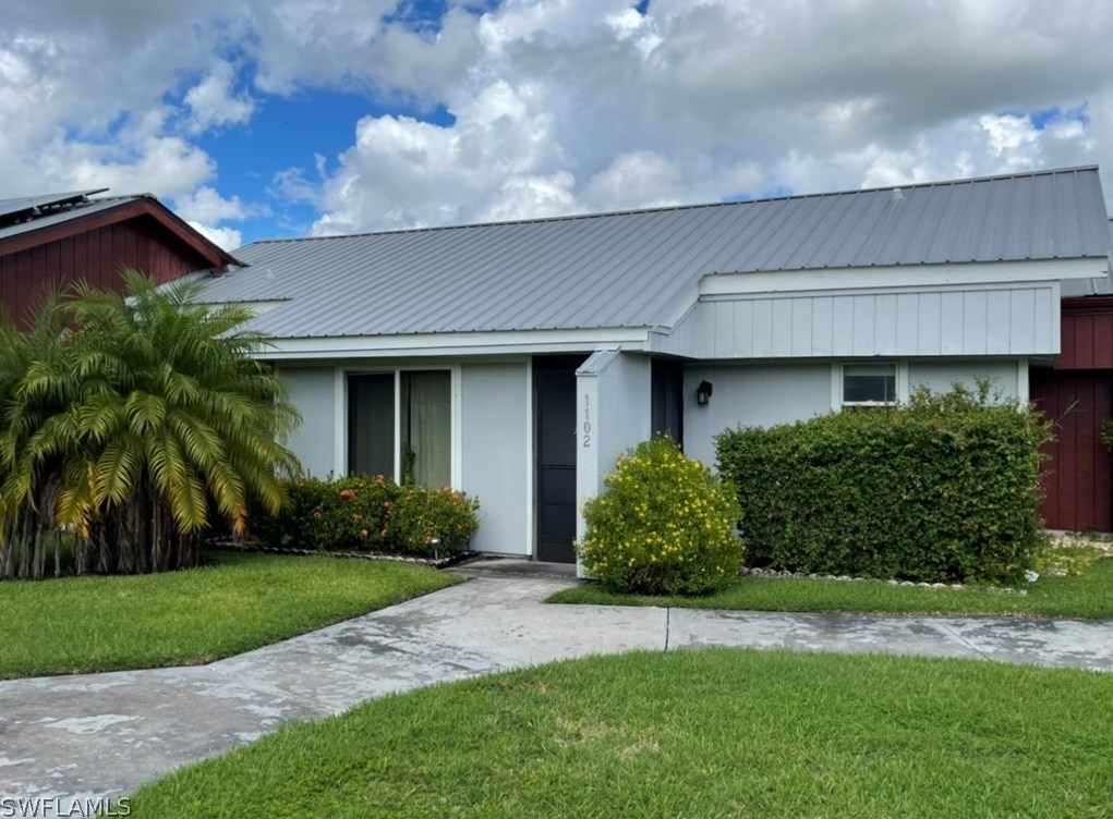 1102 River Run, Labelle, FL 33935