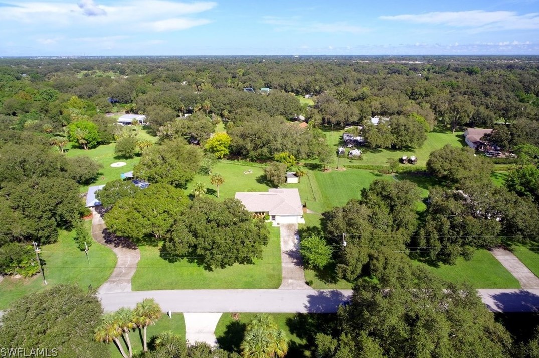 4700 Long Lake Dr, Fort Myers, FL 33905-5810
