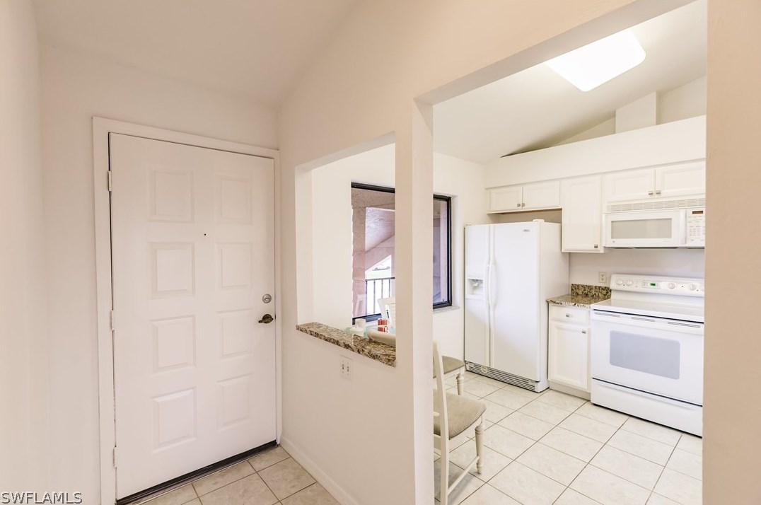 1017 38th Ter, Cape Coral, FL 33904-5117