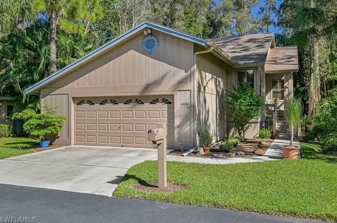 6620 Seawind Dr, Fort Myers, FL 33908-6160