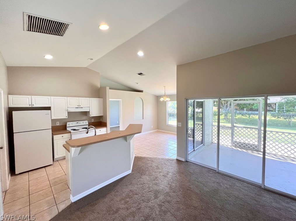702 21st Ter, Cape Coral, FL 33991-7755