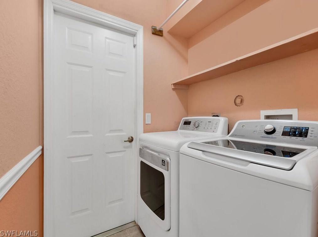 401 3 Ter, Cape Coral FL  33990-4003 exterior