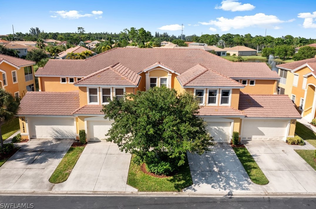 11842 Bayport Ln, Fort Myers, FL 33908-3799