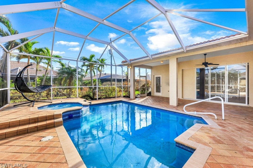 2228 50th Ln, Cape Coral, FL 33914-6733