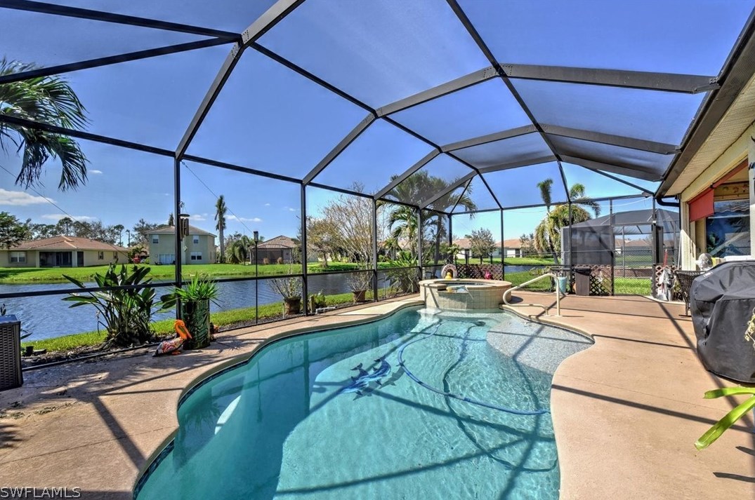 3454 Malagrotta Cir, Cape Coral, FL 33909-5100