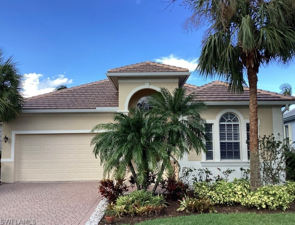 8930 Crown Colony Blvd, Fort Myers FL  33908-5627 exterior