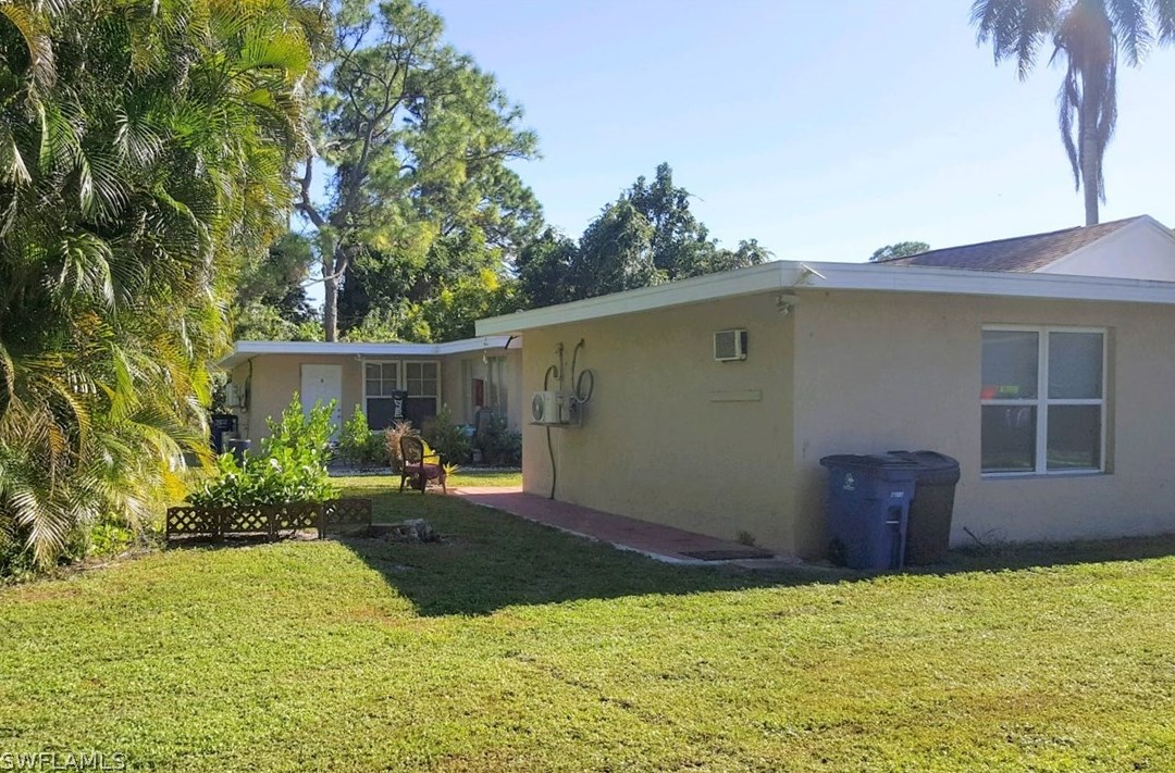 104 4th St, Fort Myers, FL