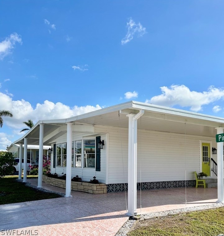 500 Pine Tree Ct, Fort Myers, FL 33917-7413