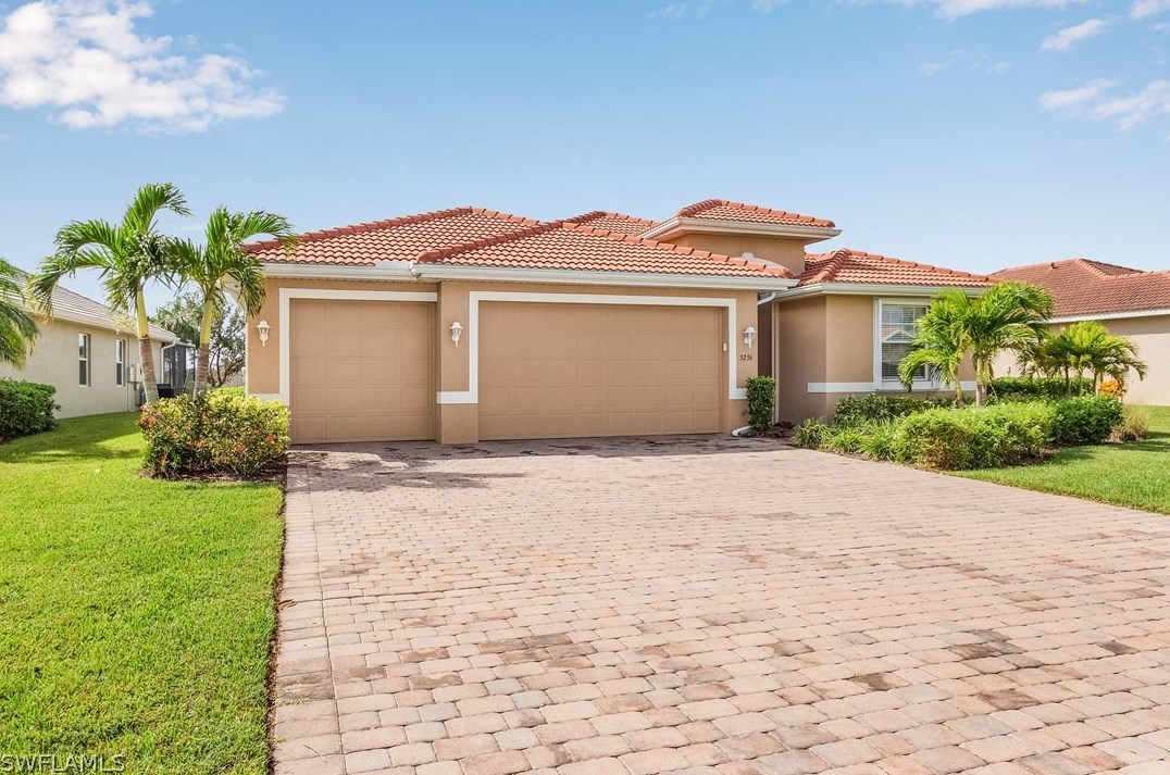 3236 Magnolia Landing Ln, Fort Myers, FL 33917-7807
