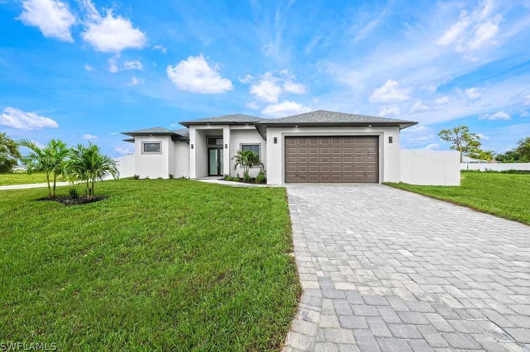 1117 6th Pl, Cape Coral, FL 33909-1324