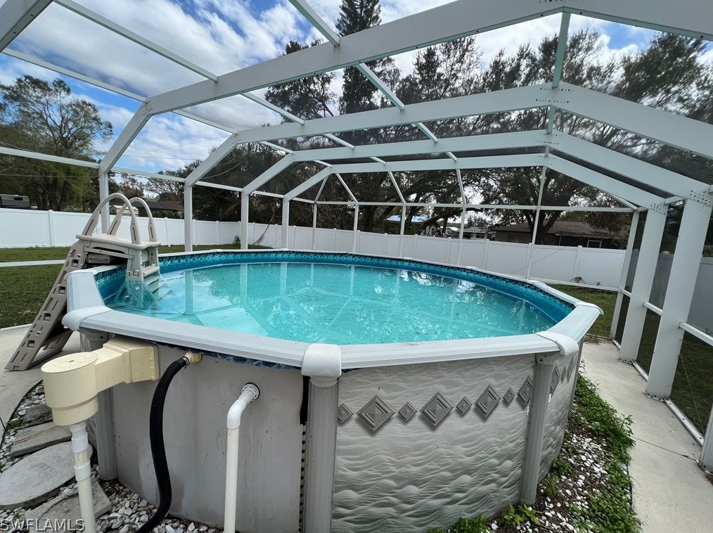 13447 Fourth St, Fort Myers, FL 33905-2113