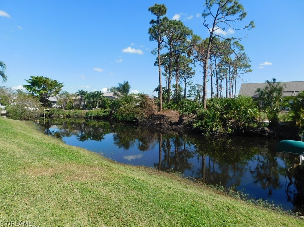 15180 Riverbend Blvd, Fort Myers, FL 33917-3117