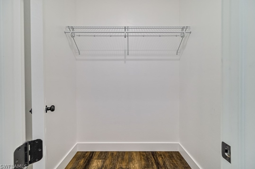 2907 22nd St, Alva FL  33920 exterior