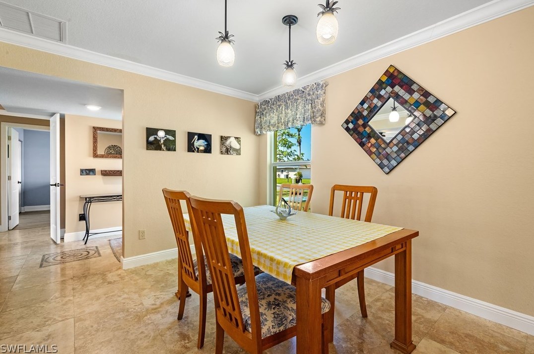 9797 Deerfoot Dr, Fort Myers, FL 33919-4930