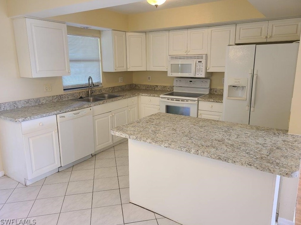 923 Sw 34th St, Cape Coral, FL 33904