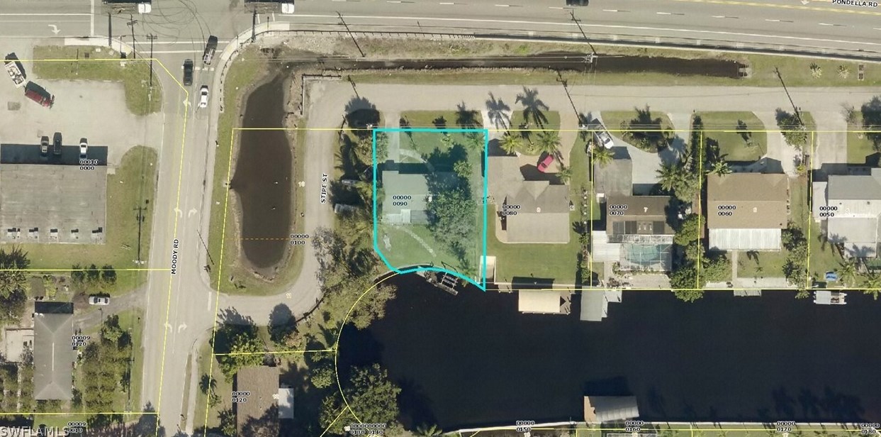 469 Stipe St, Fort Myers, FL 33903-4325