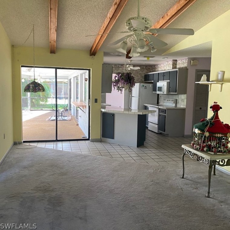 1906 Viscaya Pkwy, Cape Coral, FL 33990-3247