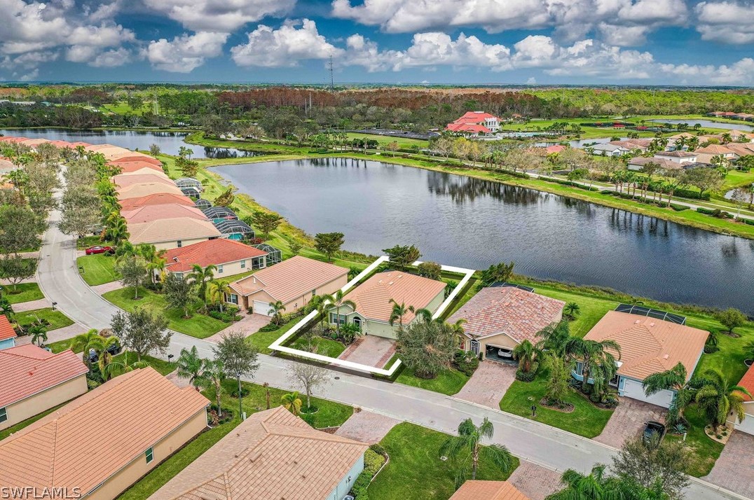 2893 Apple Blossom Dr, Alva, FL 33920