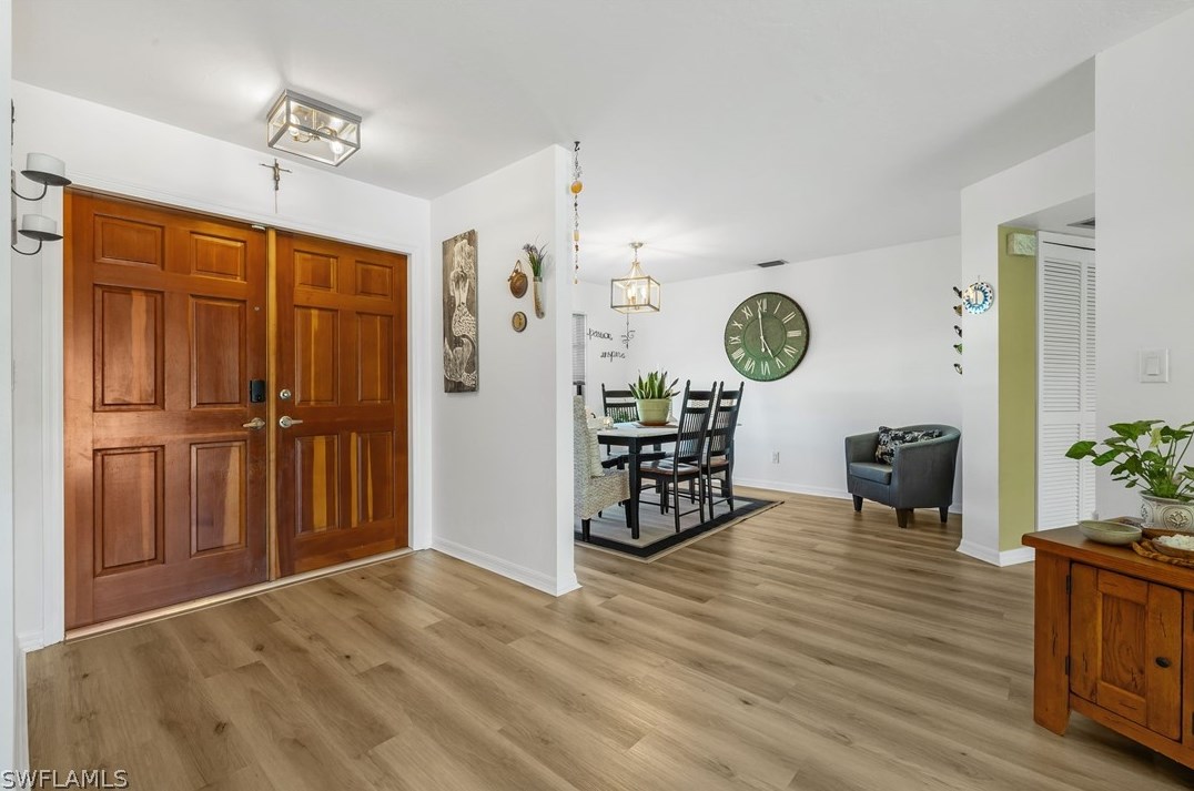 2114 5th Ter, Cape Coral, FL 33909-2760