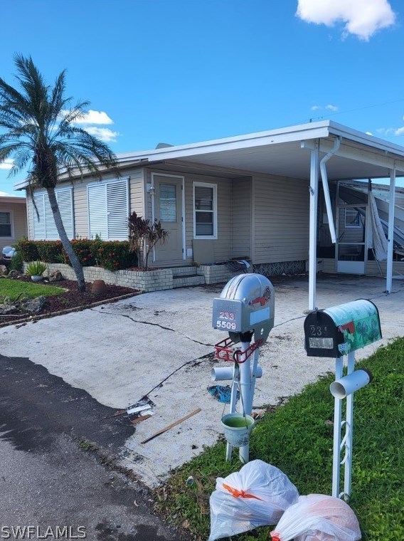 5509 Colonial Rd, Fort Myers, FL 33917-9019