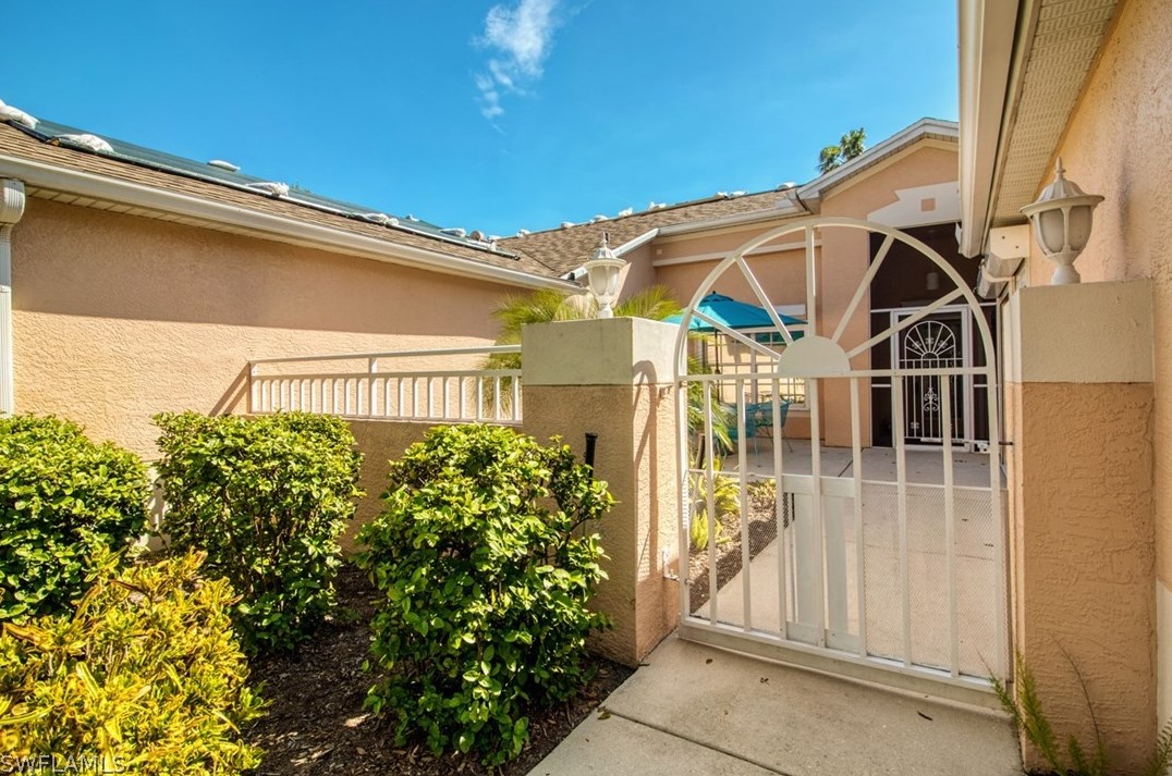 9209 Coral Isle Way, Fort Myers, FL 33919-8438