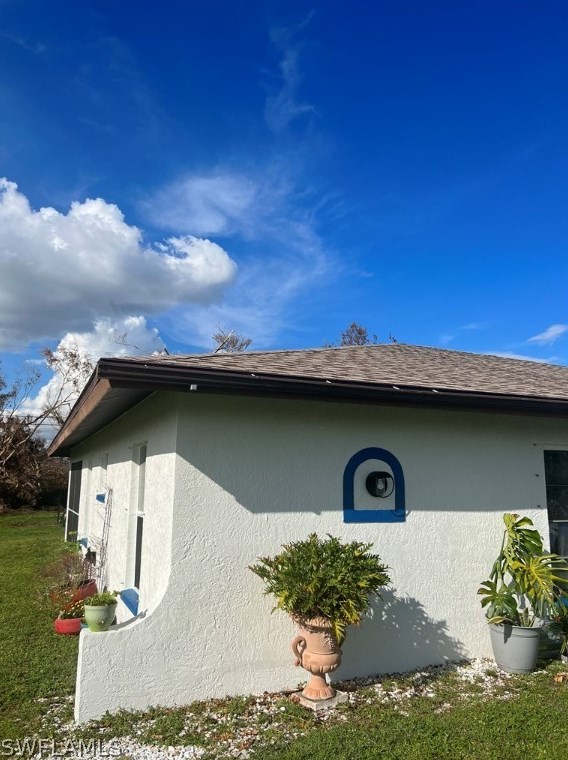 403 31st Ter, Cape Coral, FL 33904-3473