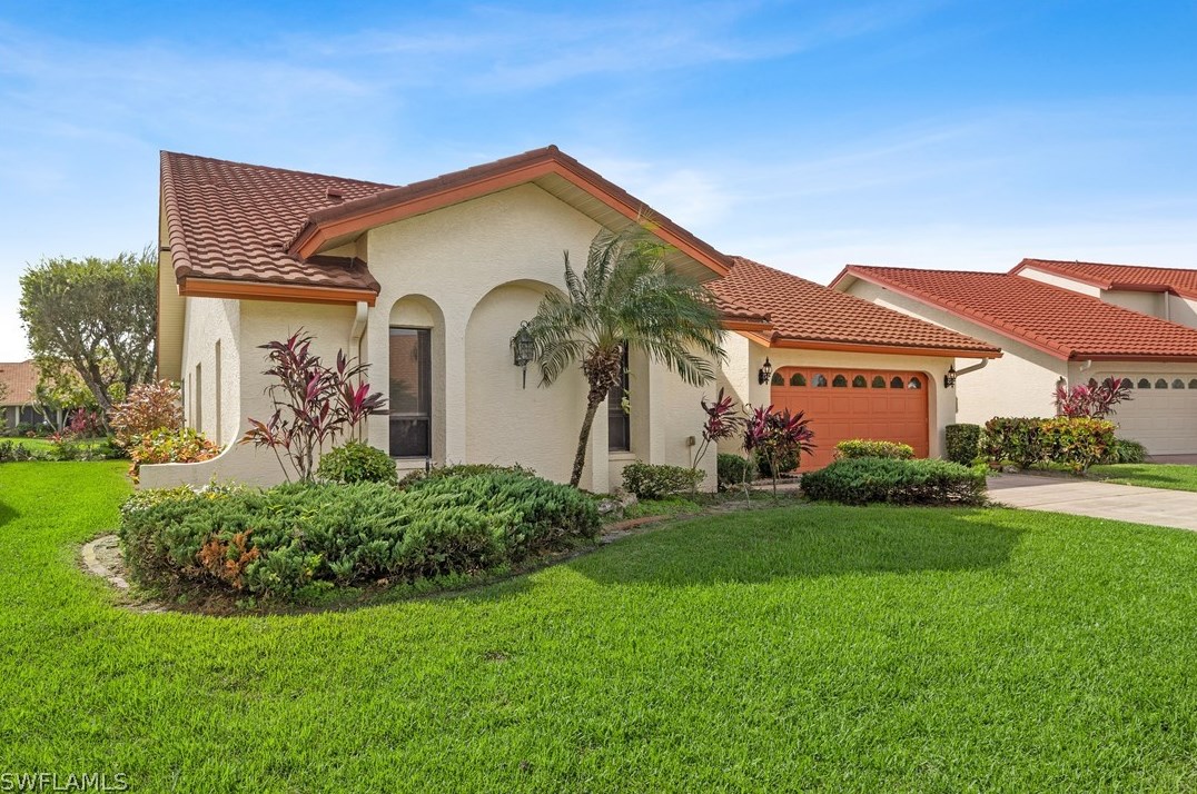12738 Inverary Cir, Fort Myers, FL 33912-4610