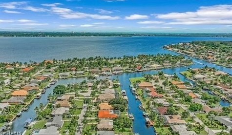 5326 Bayview Ct, Cape Coral, FL 33904-5815