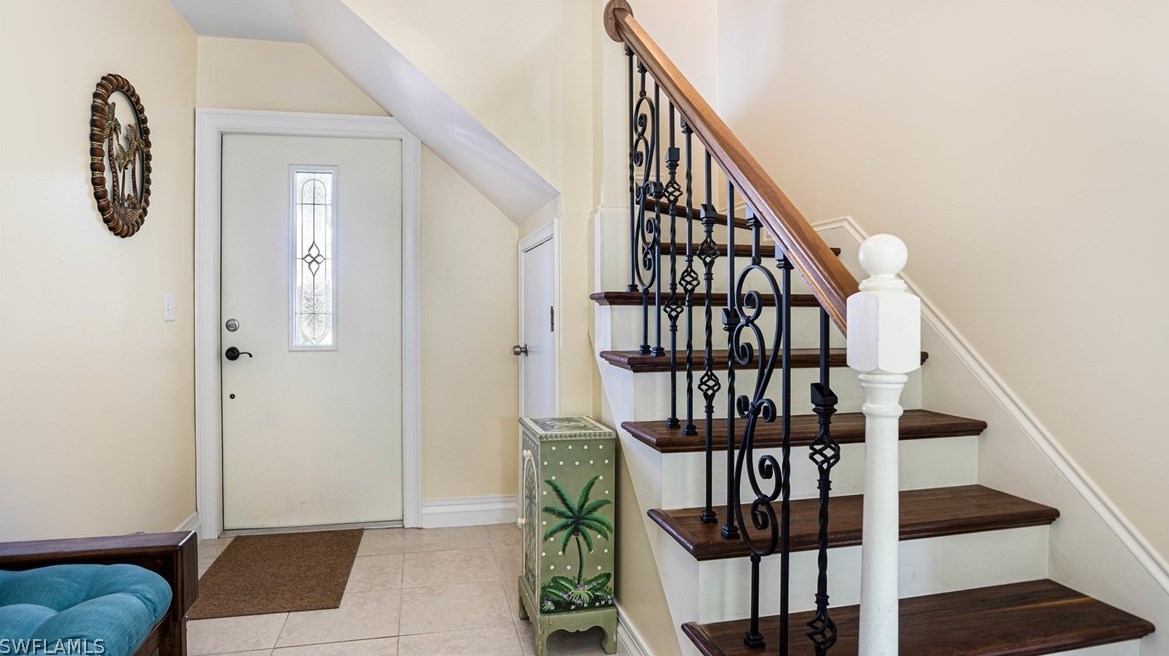 8176 Albatross Rd, Fort Myers, FL 33967-3437