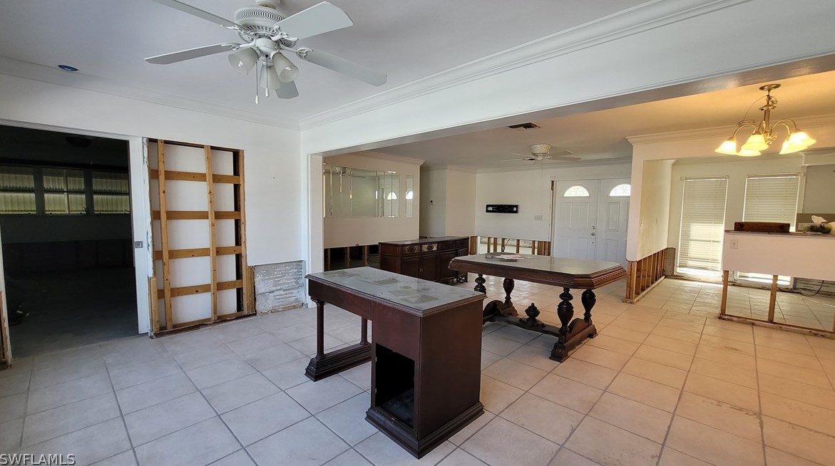 123 52nd Ter, Cape Coral FL  33914-7109 exterior