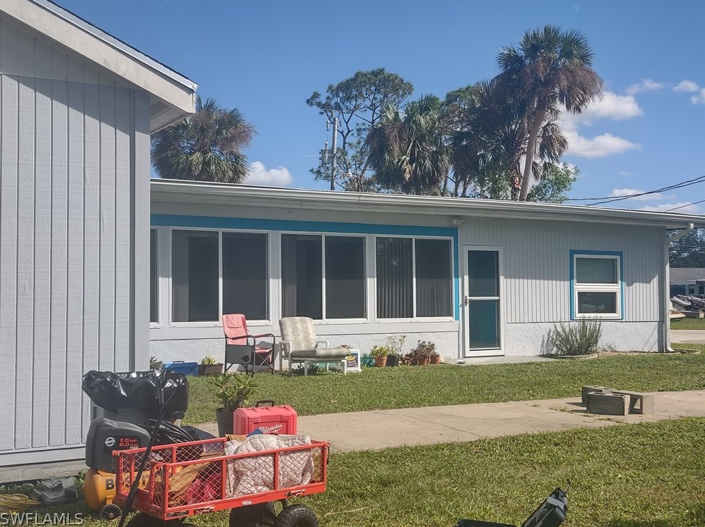 1921 Flamingo Dr, Fort Myers, FL 33917-3140