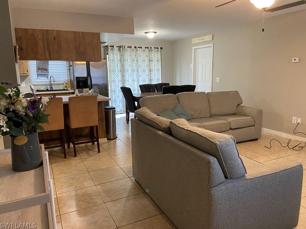 109 Ne 9th Pl, Cape Coral, FL 33909