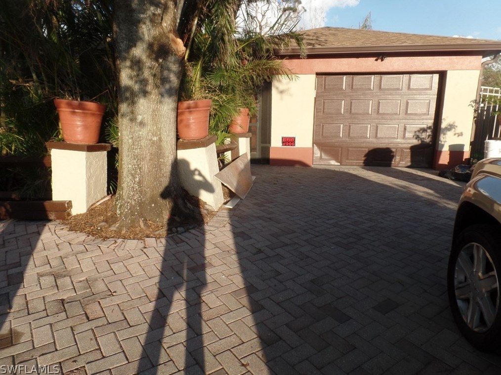 16701 Juanita Ave, Fort Myers, FL 33908-4021