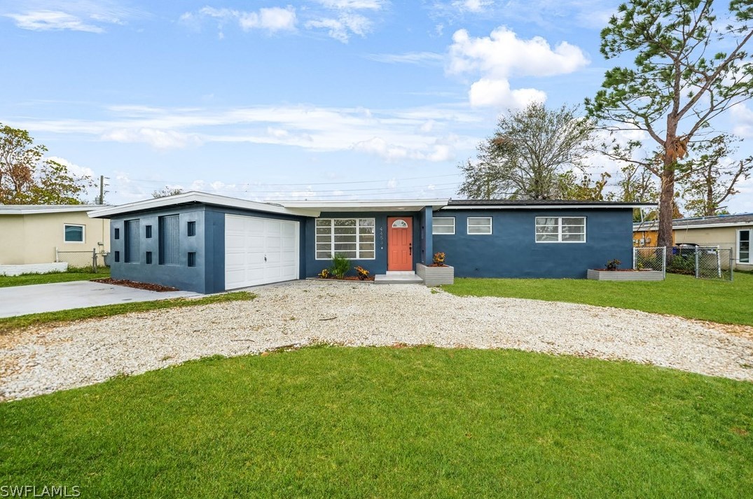 4453 Meade Ave, Fort Myers, FL 33901-8932