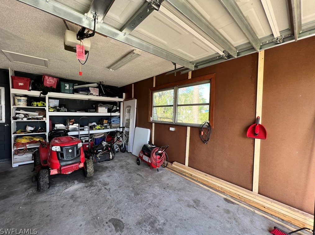 5849 Millay Ct, Fort Myers FL  33903-4524 exterior