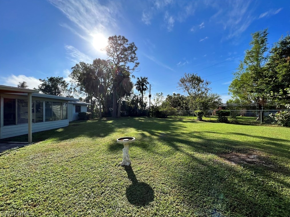 5849 Millay Ct, Fort Myers FL  33903-4524 exterior