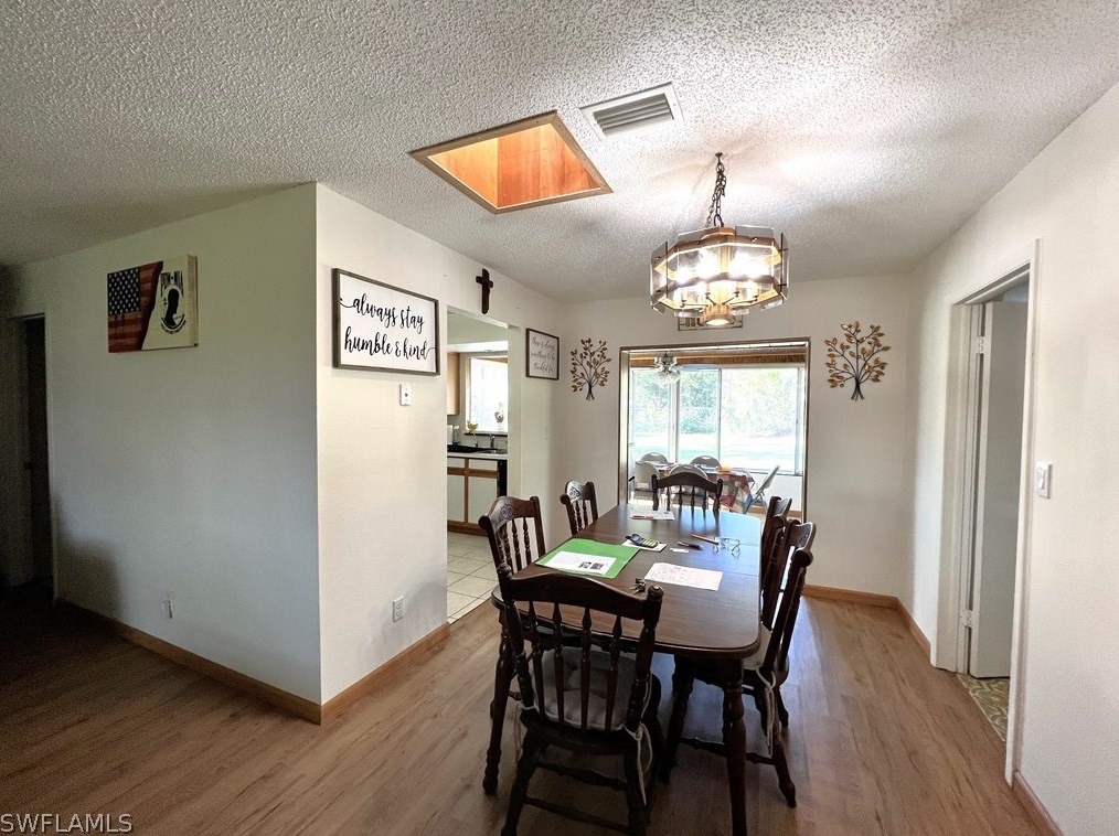 5849 Millay Ct, Fort Myers FL  33903-4524 exterior