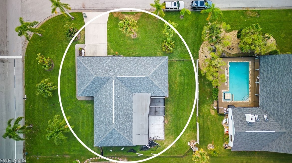 1596 Whiskey Creek Dr, Fort Myers FL  33919-2724 exterior