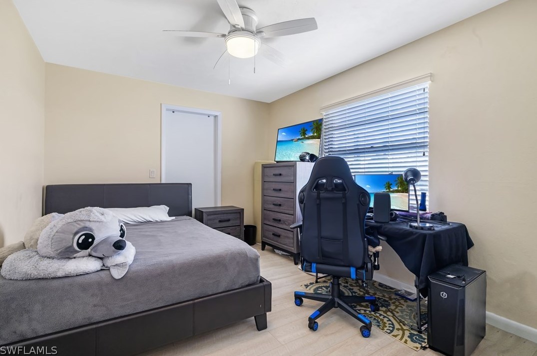 1596 Whiskey Creek Dr, Fort Myers FL  33919-2724 exterior