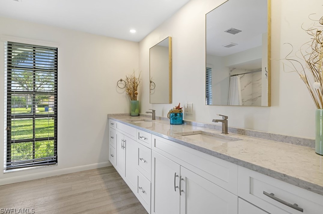 1596 Whiskey Creek Dr, Fort Myers FL  33919-2724 exterior