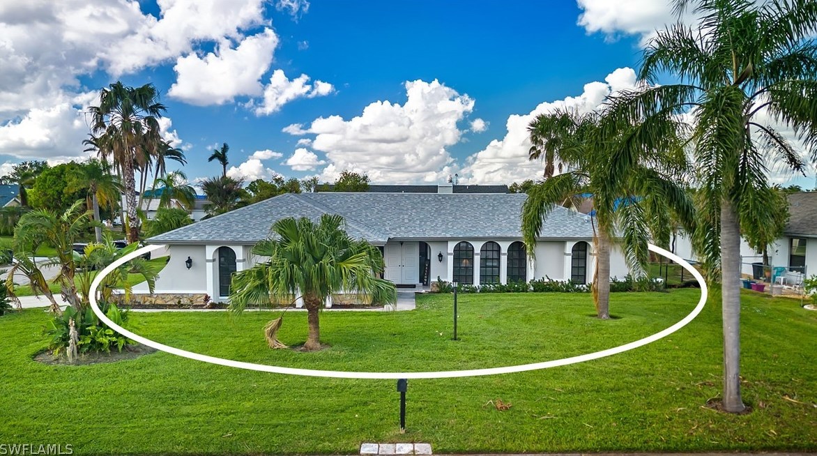 1596 Whiskey Creek Dr, Fort Myers FL  33919-2724 exterior